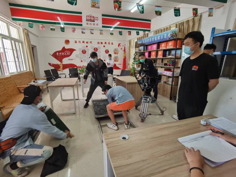 浑江区广告片拍摄公司：极简主义践行者，少即是多的视觉哲学